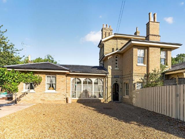 House for sale in Peterborough