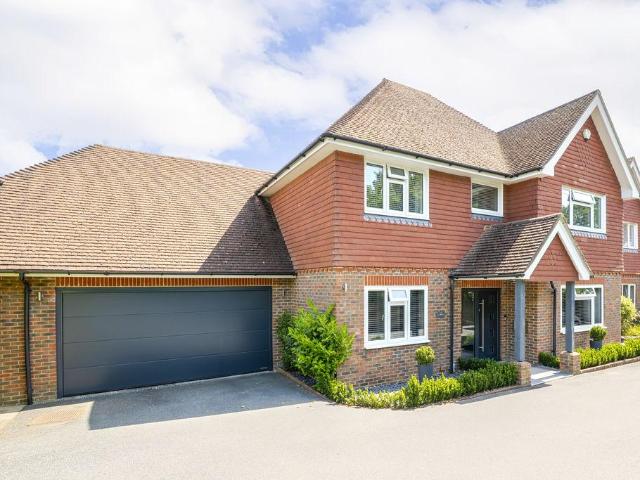 House for sale in Uckfield, Cross In Hand