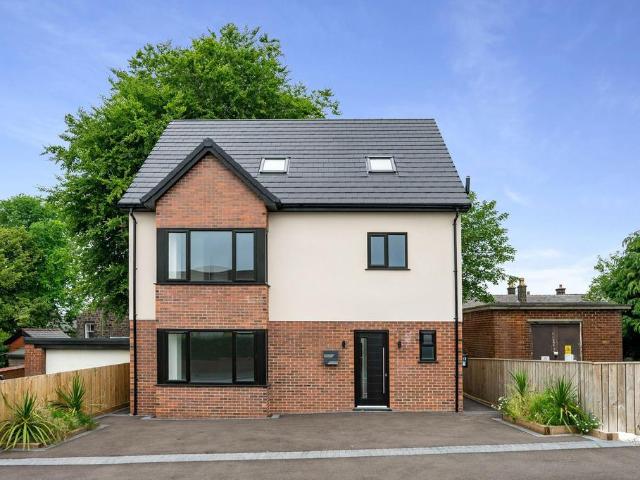 House for sale in Andertons Mill, Lancashire