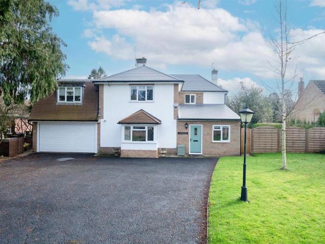 House for sale in Hatton Park, Wellingborough