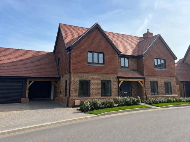 House for sale in Mortimer, West Berkshire