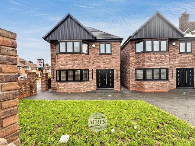 House for sale in West Midlands