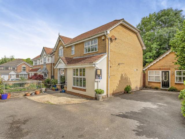 House for sale in Emersons Green, South Gloucestershire