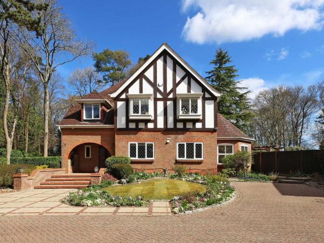 House for sale in Tylers Green, Buckinghamshire