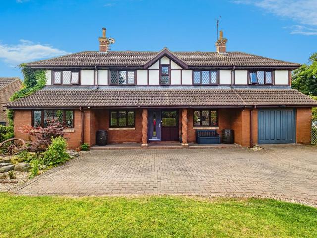 House for sale in Roos, East Riding Of Yorkshire