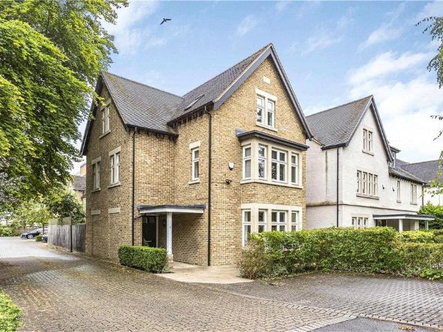 House for sale in The Slade, Oxfordshire