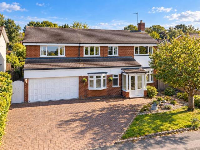 House for sale in Headlands, Northampton