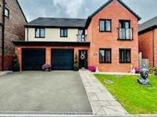 House for sale in Falcon Lodge, Wales