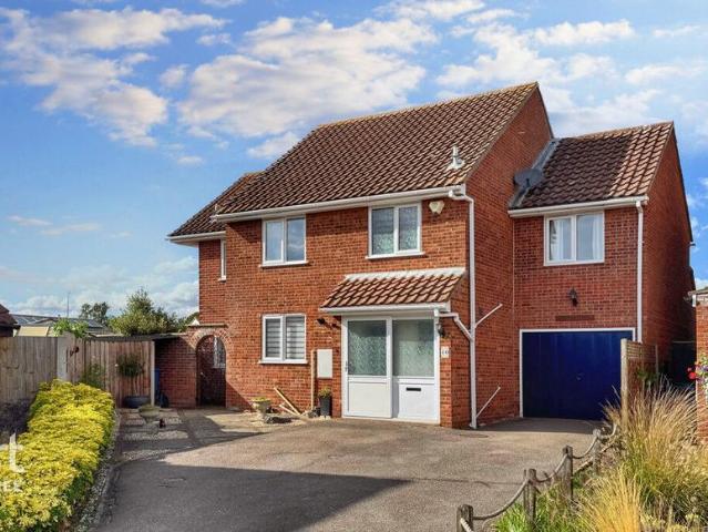 House for sale in Cattawade, Chelmondiston