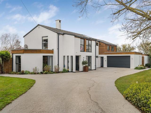 House for sale in Arrington, Cambridgeshire