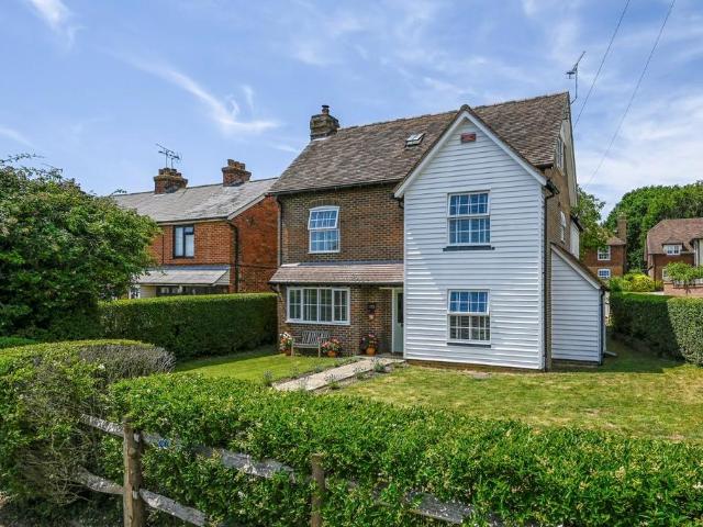 House for sale in Bridgefield, Kent