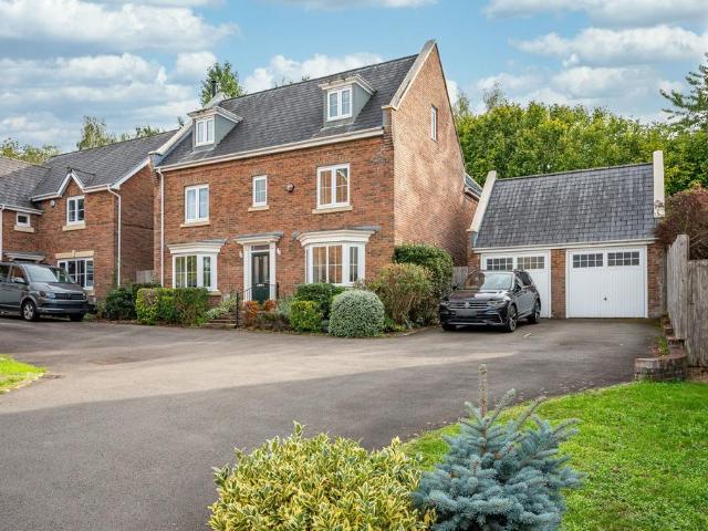 House for sale in Llanfoist Fawr, Llanfoist