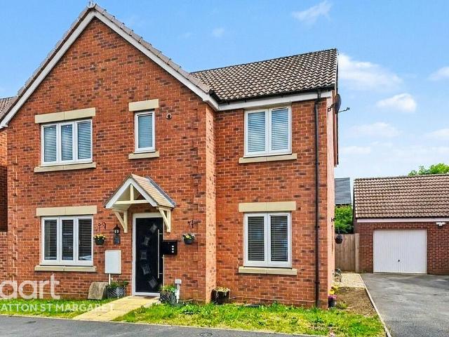 House for sale in Badbury Park, Swindon