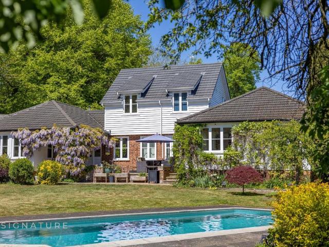 House for sale in Crostwick, Norfolk