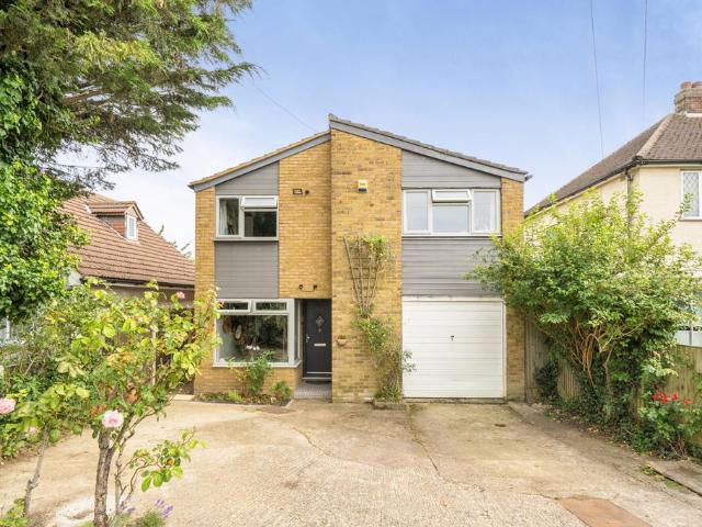 House for sale in Greater London