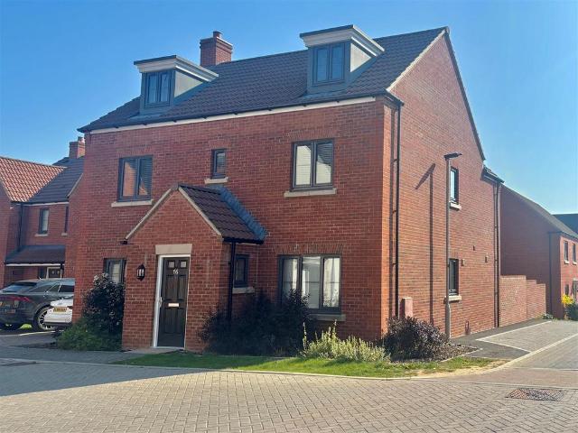 House for sale in Easterton