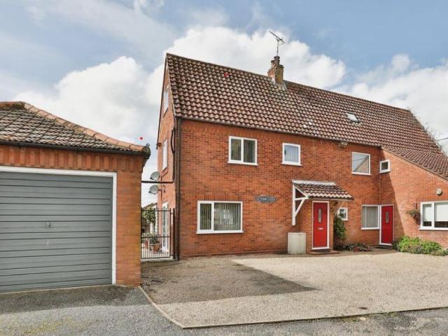 House for sale in Comers, Norfolk