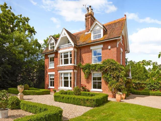 House for sale in Midway, Kent
