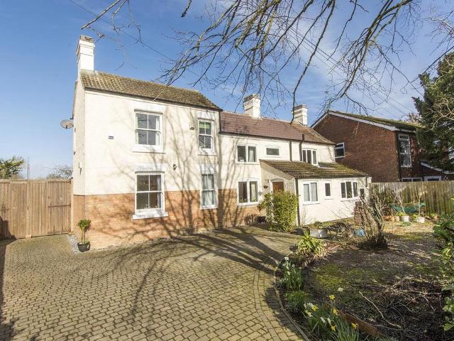House for sale in Stanford On Avon, Leicestershire