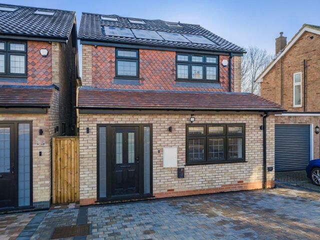 House for sale in Blendon, Greater London