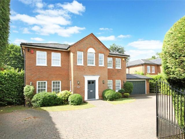 House for sale in Farnham Common, Buckinghamshire