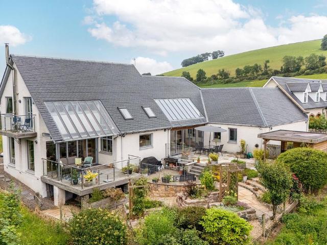 House for sale in Cupar, Scotland