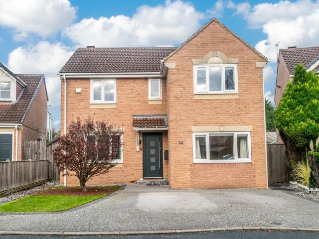 House for sale in Millbridge, West Yorkshire