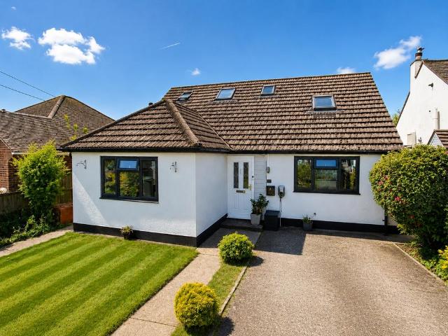 House for sale in Beltinge, The Bridge