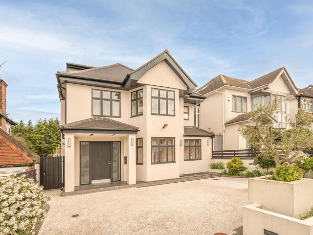 House for sale in Hendon Central, The Hyde