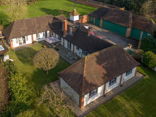 House for sale in Arborfield, Arborfield and Newland