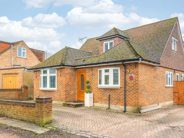 House for sale in Row Town, Surrey