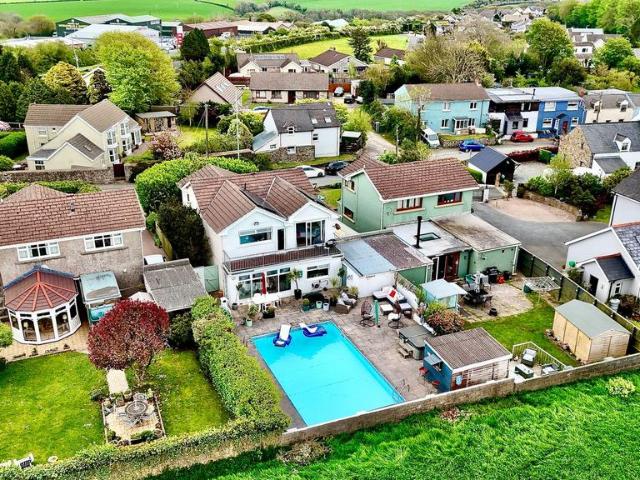 House for sale in Neyland, Wales