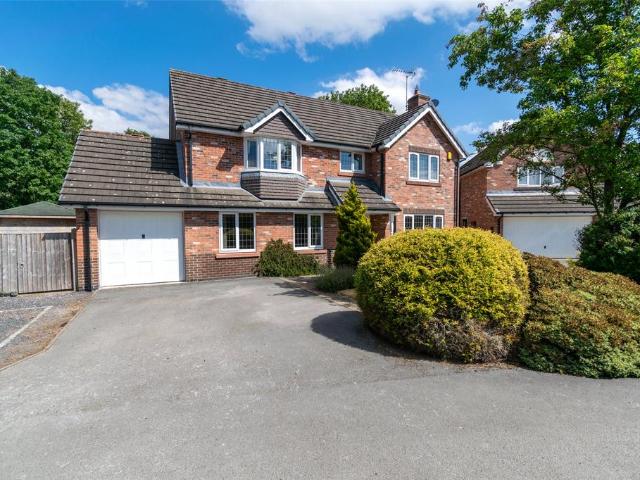 House for sale in Middlewich