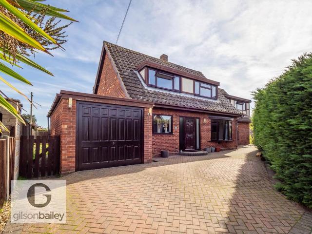 House for sale in Acle, Crostwick