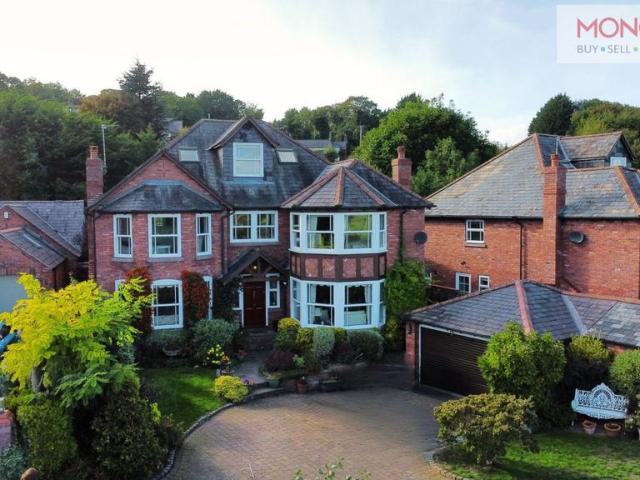 House for sale in Gresford, Marford