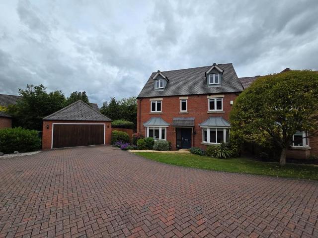 House for sale in Shepshed, Elmfield