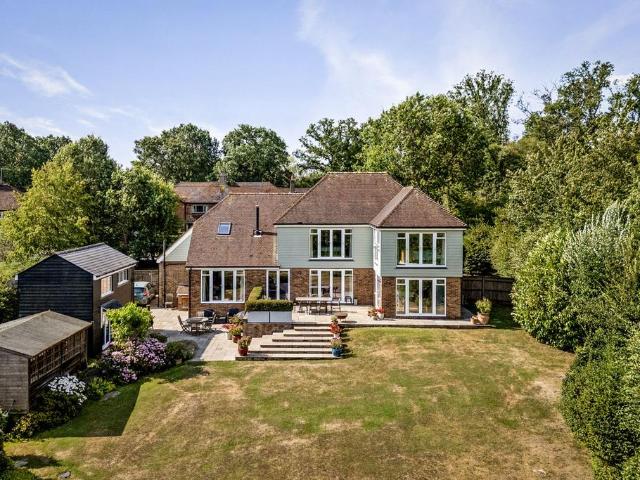 House for sale in Heathlands, East Sussex