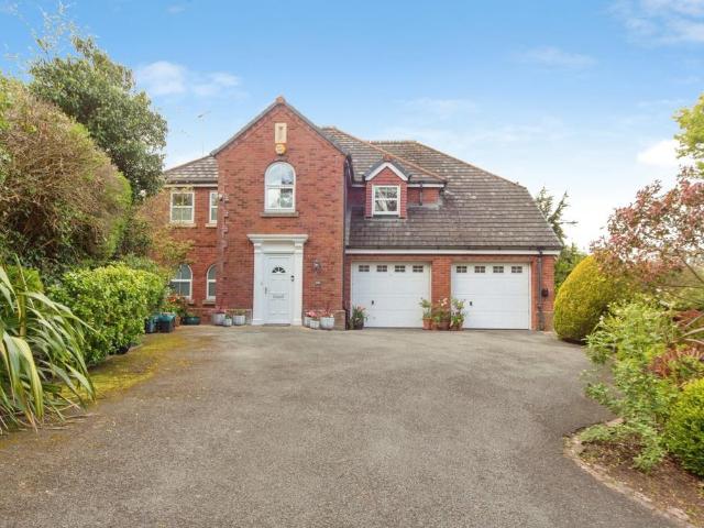 House for sale in Colwyn Bay, Wales