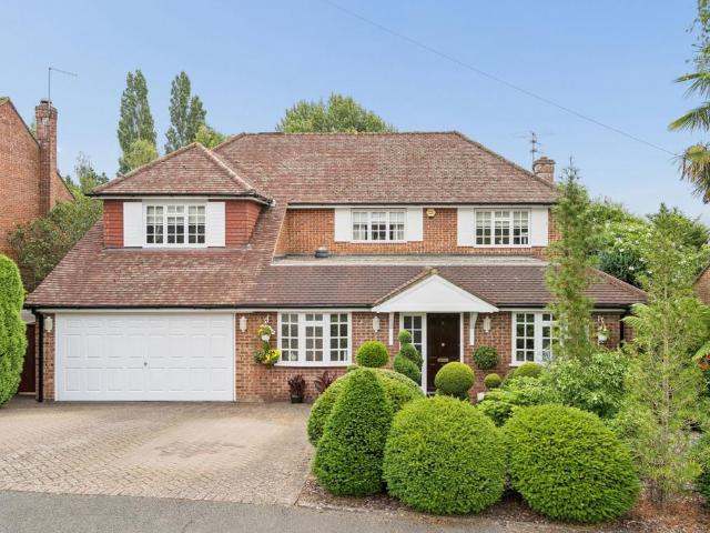 House for sale in London Borough of Hillingdon, Greater London