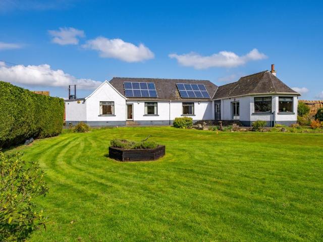 House for sale in Newton Of Falkland, Scotland