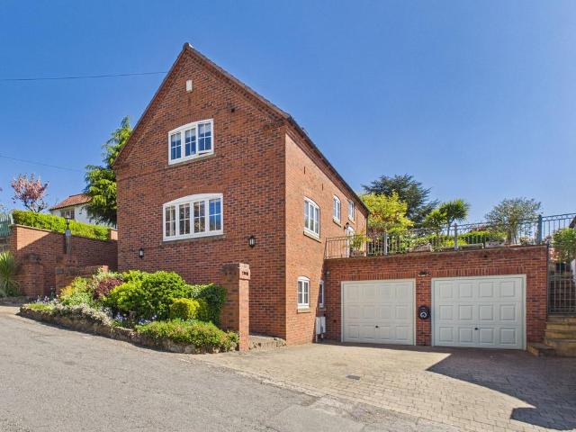 House for sale in Gedling, East Midlands