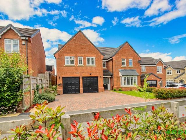 House for sale in Whittington Moor, Loundsley Green