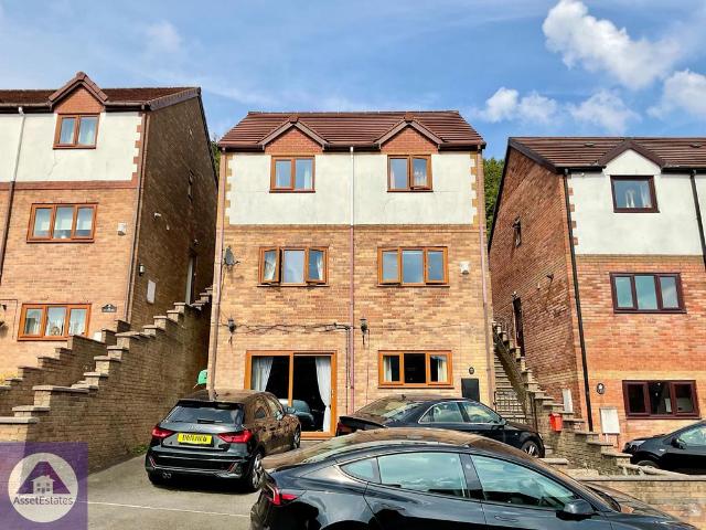 House for sale in Abertillery, Wales