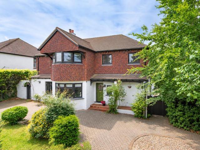 House for sale in London Borough of Croydon, Greater London