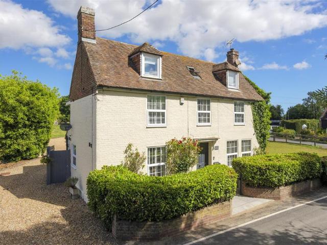 House for sale in Stourmouth, Ash