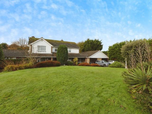 House for sale in Guestling Green, East Sussex