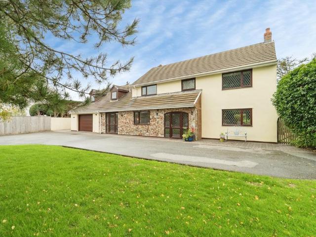 House for sale in Carew, Sageston
