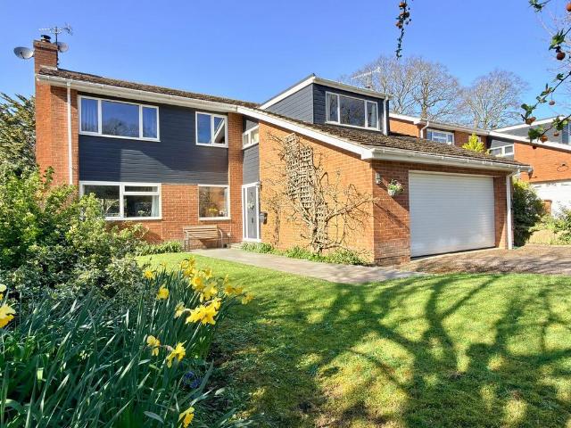 House for sale in Strensham, Crookhill