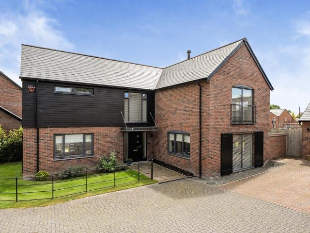 House for sale in Knockin, Shropshire