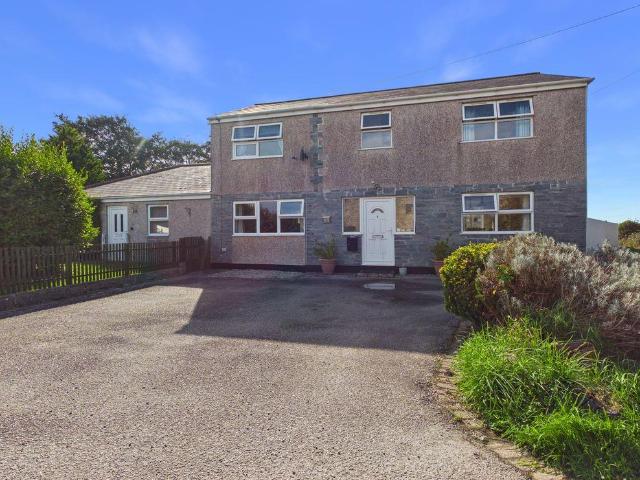 House for sale in Tuckingmill, Camborne